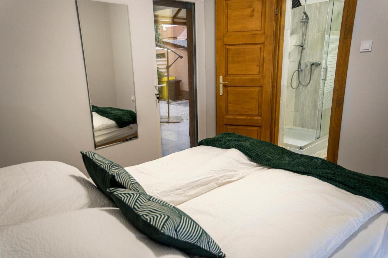 Kolibri Apartman - Makó Buitenkant foto