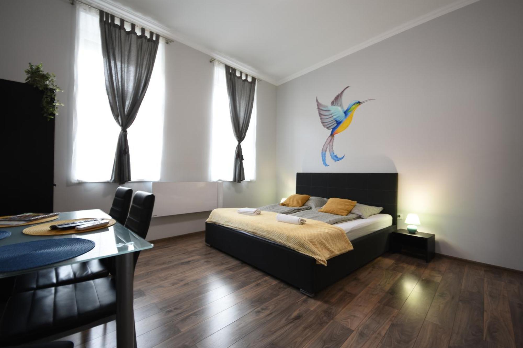 Kolibri Apartman - Makó Buitenkant foto